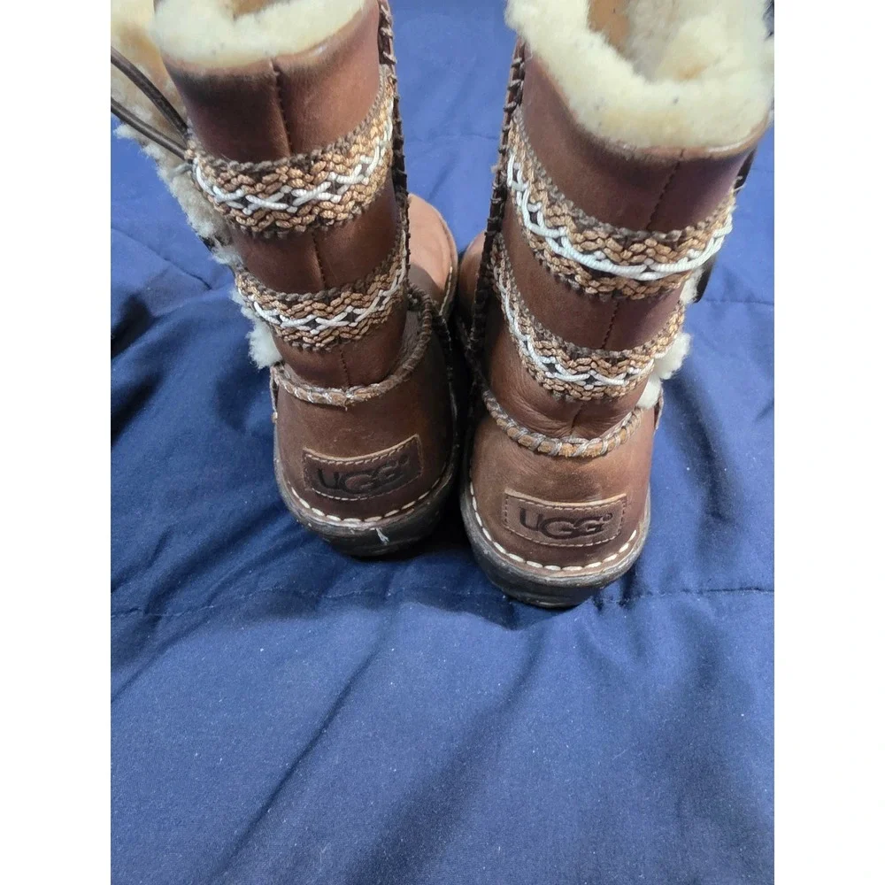 UGG australia lattice